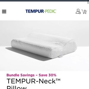 Small tempur-pedic neck pillow.